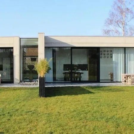 וילה Cozy In Ardennes With Private Garden *