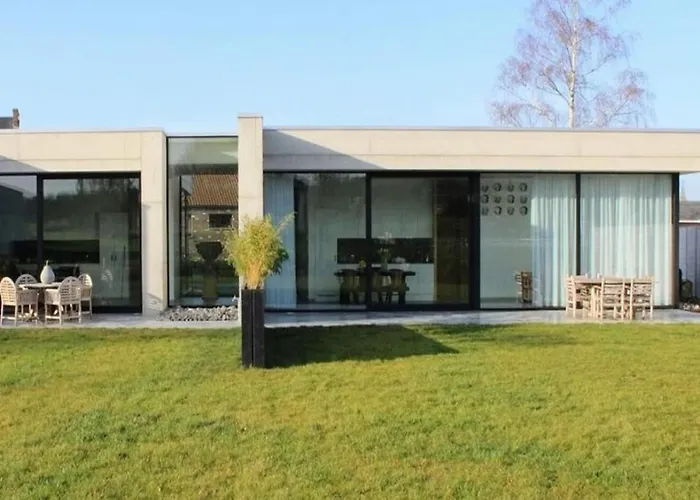 ヴィラ Cozy In Ardennes With Private Garden *